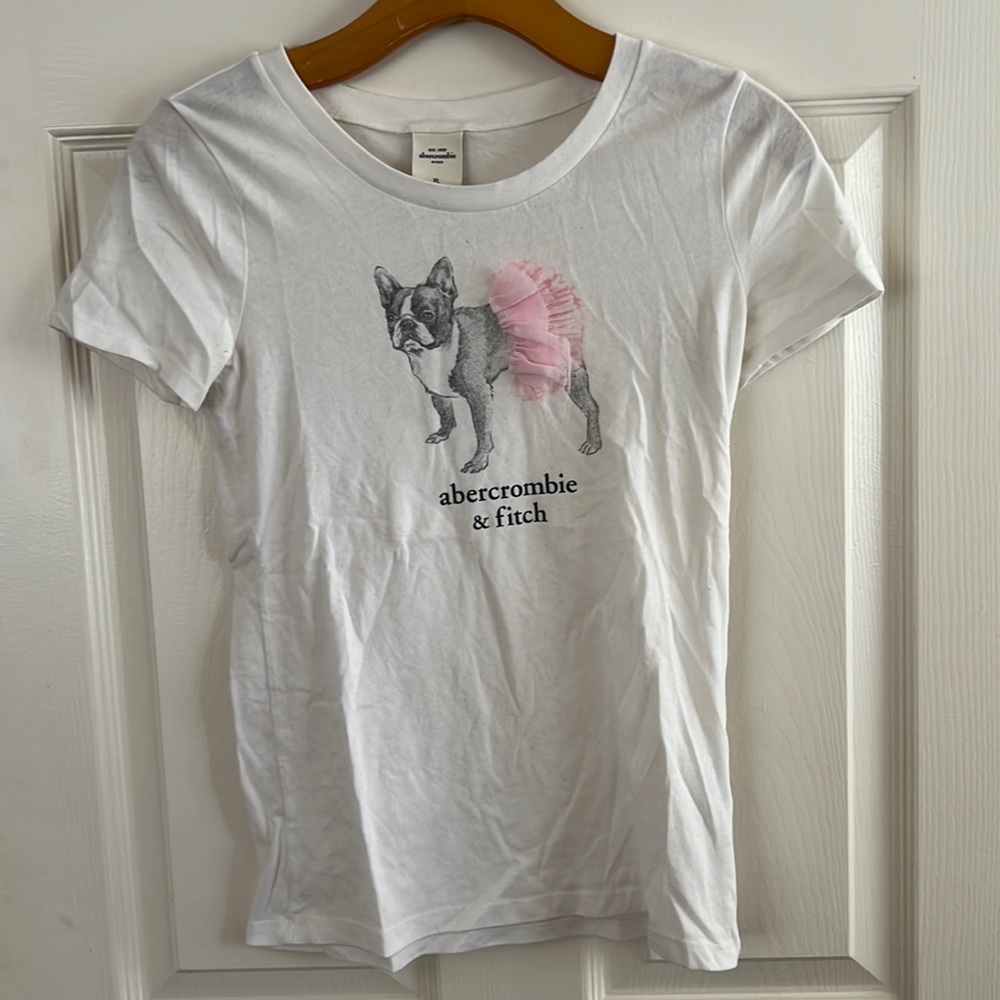 Abercrombie t shirt